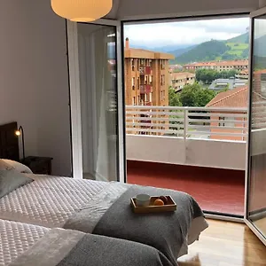 Piso Céntrico Y Tranquilo En Apartamento